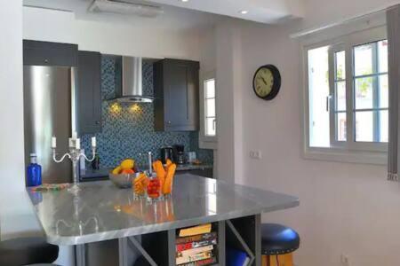 Apartamento En Primera Linea De Playa Nerja Zewnętrze zdjęcie