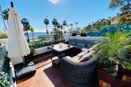 Apartamento En Primera Linea De Playa Nerja Zewnętrze zdjęcie