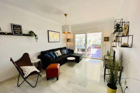 Apartamento En Primera Linea De Playa Nerja Zewnętrze zdjęcie